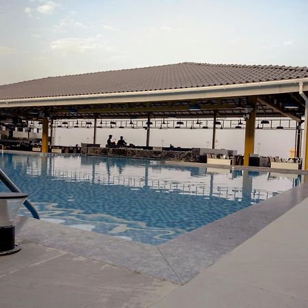 The Gold Beach Resort Daman Exterior photo