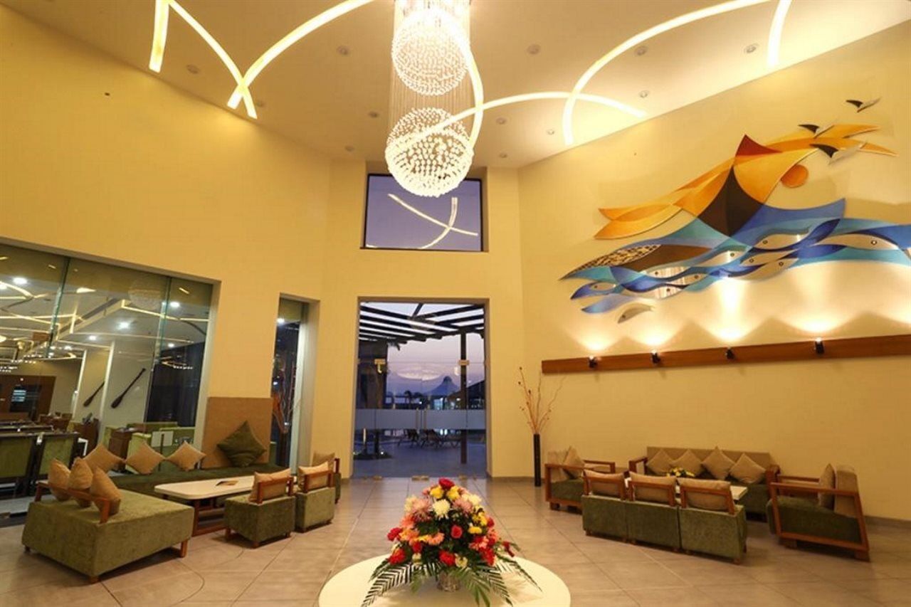 The Gold Beach Resort Daman Exterior photo