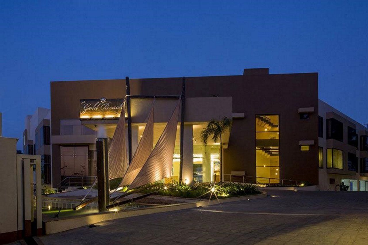 The Gold Beach Resort Daman Exterior photo