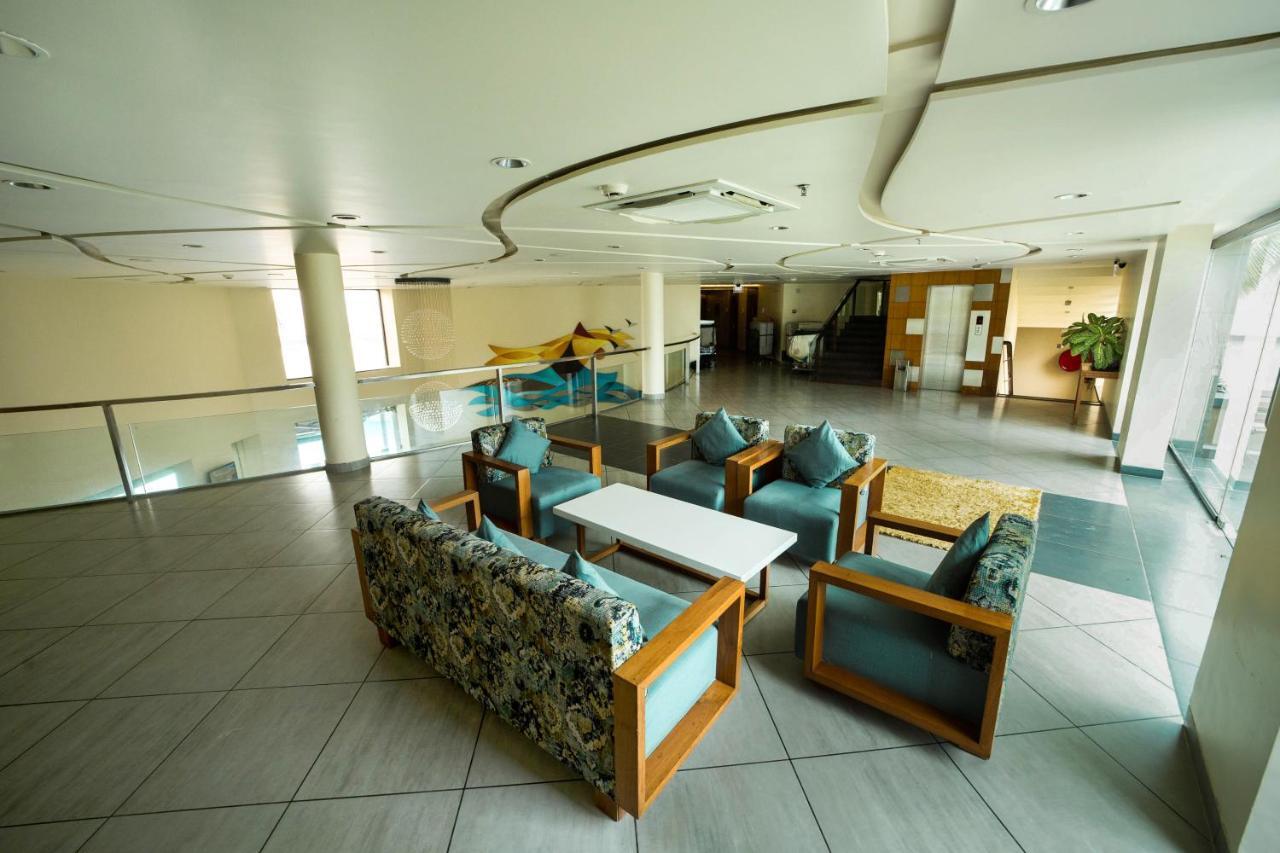 The Gold Beach Resort Daman Exterior photo