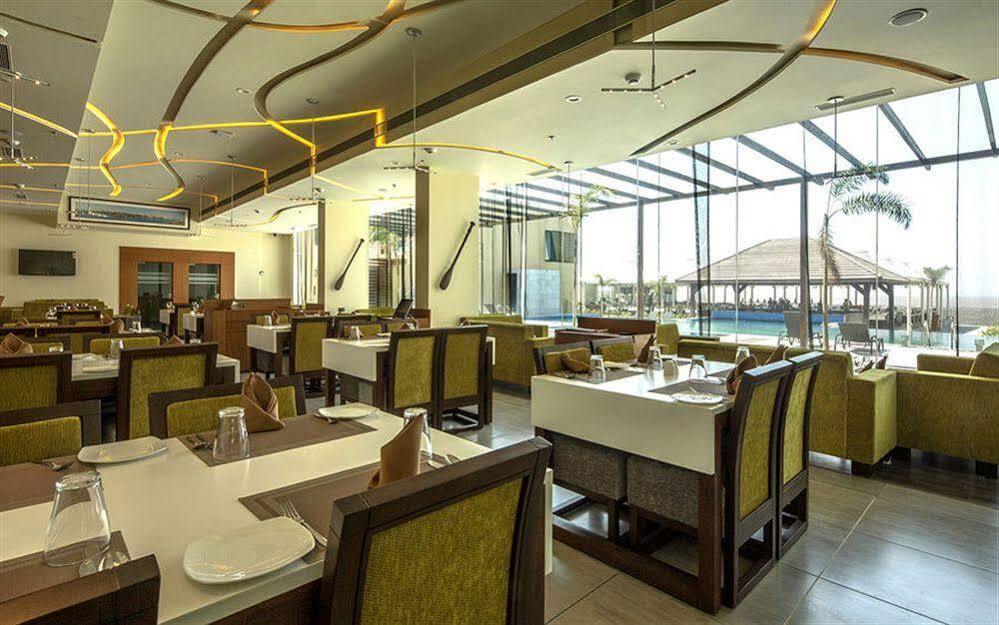 The Gold Beach Resort Daman Exterior photo